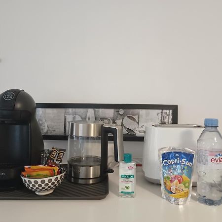 Studio Meuble A Bougival Kültér fotó