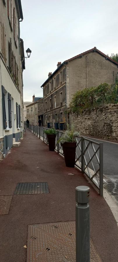 Studio Meuble A Bougival Kültér fotó