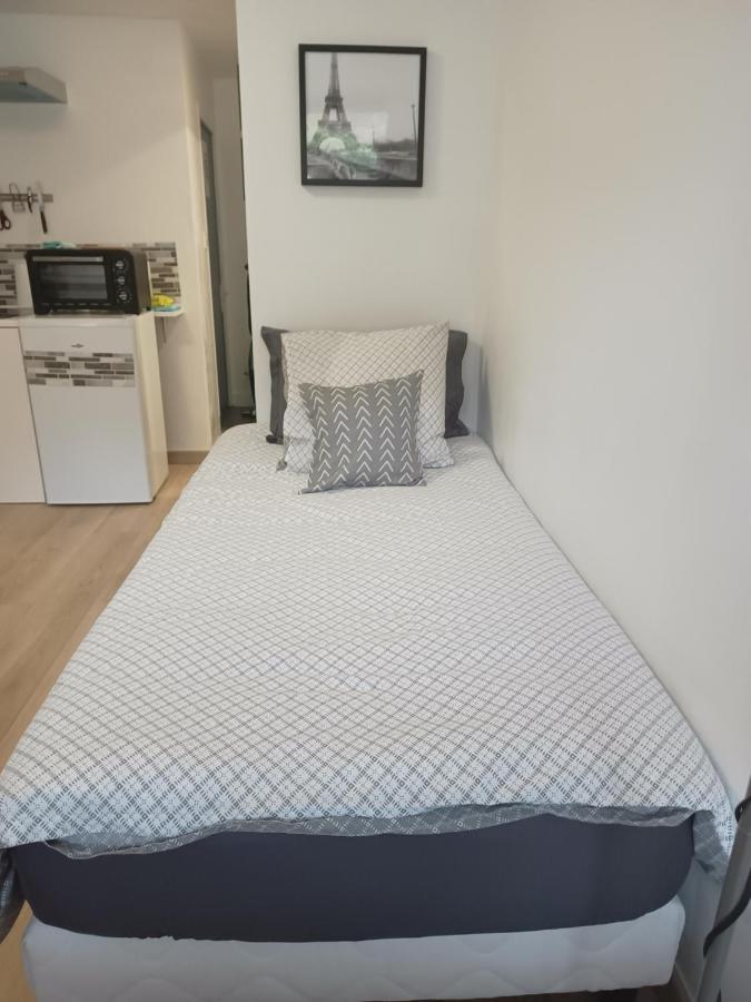 Studio Meuble A Bougival Kültér fotó