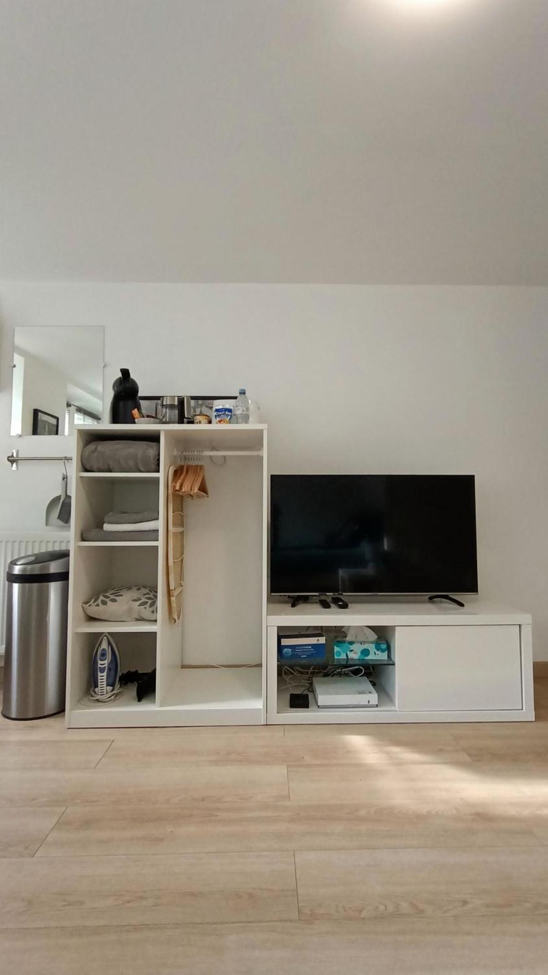 Studio Meuble A Bougival Kültér fotó